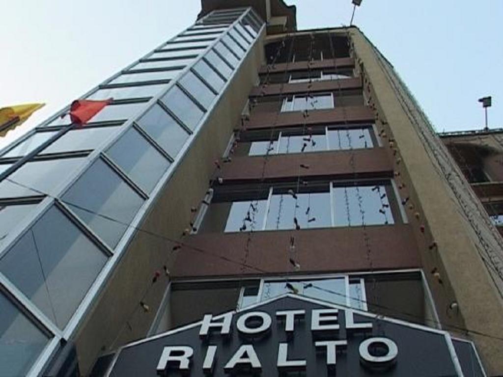 Hotel Rialto グワーハーティー エクステリア 写真